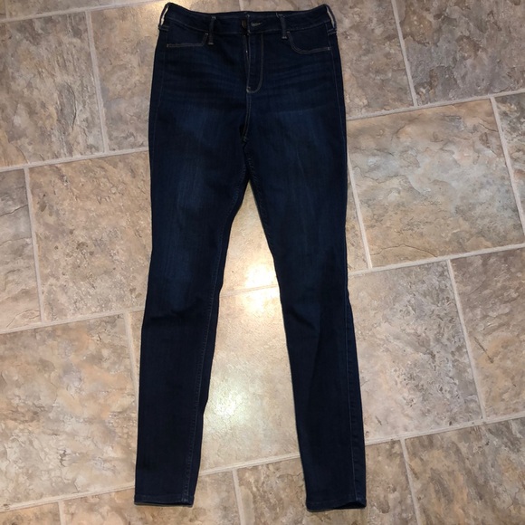 Hollister Jeans - Picture 4 of 5